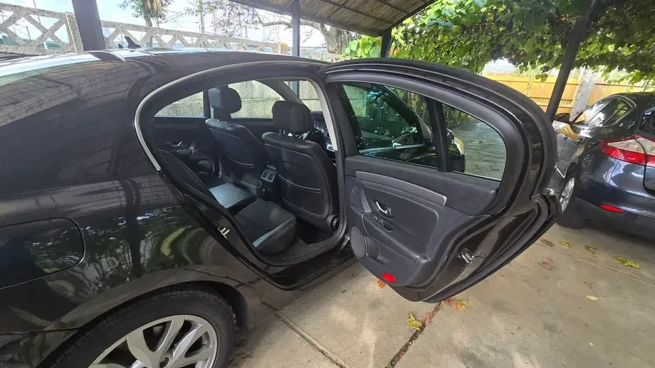 Renault Laguna — imagine 4