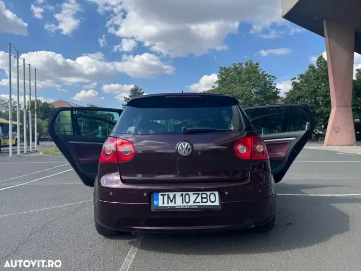 Volkswagen Golf V