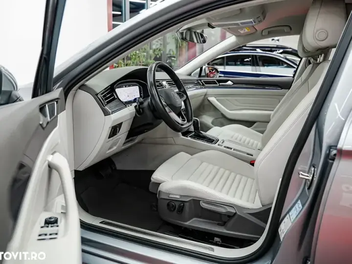 Volkswagen Passat B8 2.0 TDI DSG Highline
