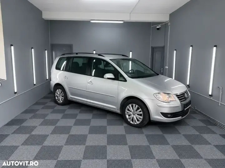 Volkswagen Touran 1.9 TDI Conceptline