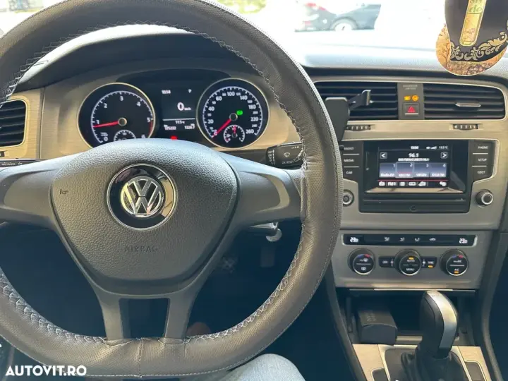 Volkswagen Golf VII 2.0 TDI DSG Comfortline
