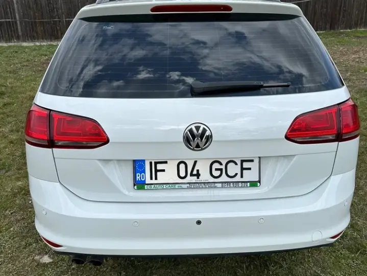 Volkswagen Golf VII 2.0 TDI DSG Comfortline