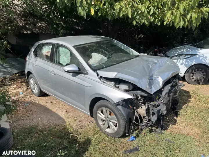 Volkswagen Polo VI 1.0 TSI DSG Comfortline
