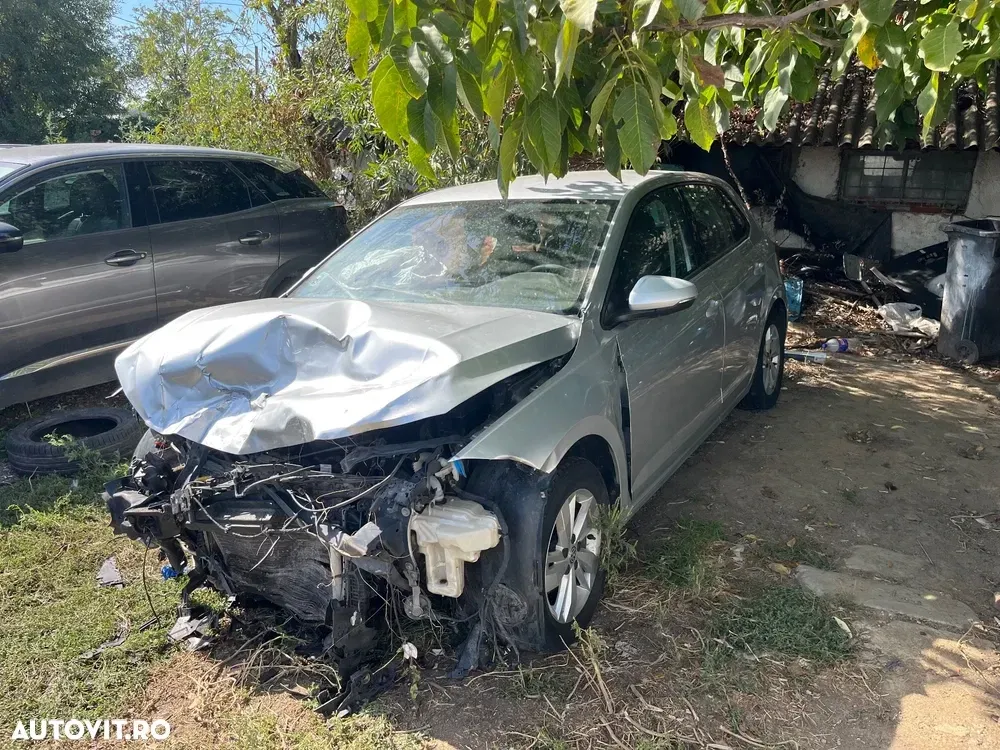 Volkswagen Polo VI 1.0 TSI DSG Comfortline — imagine 2