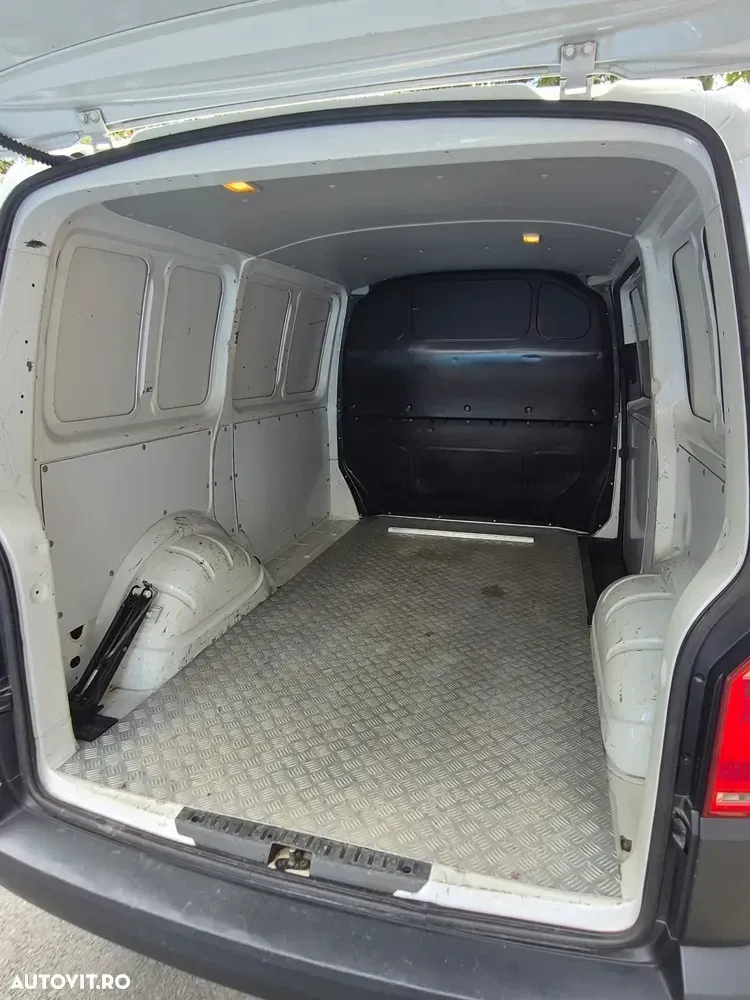 Volkswagen Transporter 2.0 75 kW KR — imagine 5