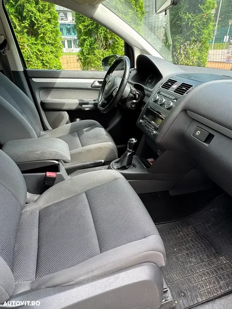 Volkswagen Touran I — imagine 6
