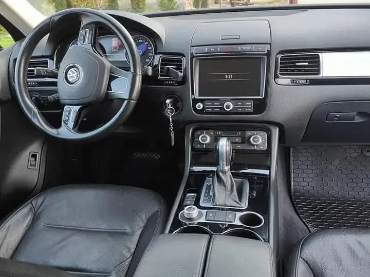 Volkswagen Touareg II 3.0 V6 TDI BMT