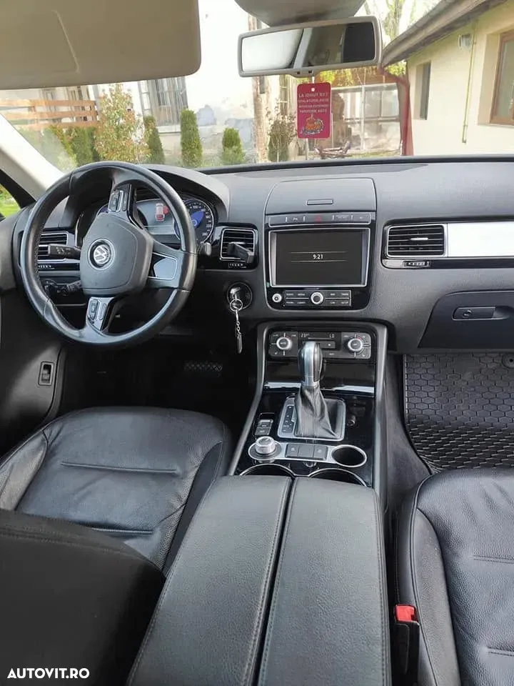Volkswagen Touareg II 3.0 V6 TDI BMT — imagine 5
