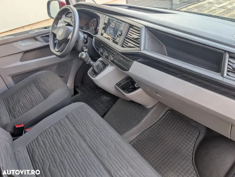 Volkswagen Caravelle 2.0 TDI 110 kW LR Comfortline — imagine 4