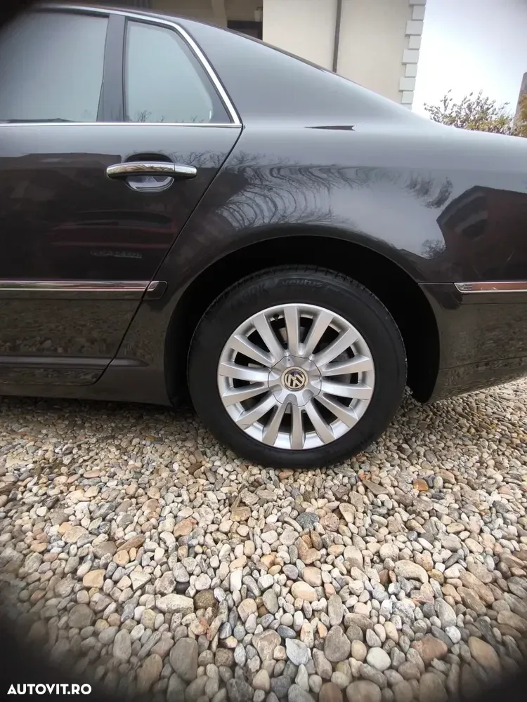 Volkswagen Phaeton 3.0 V6 TDI DPF 4MOTION Tiptronic Lang — imagine 3