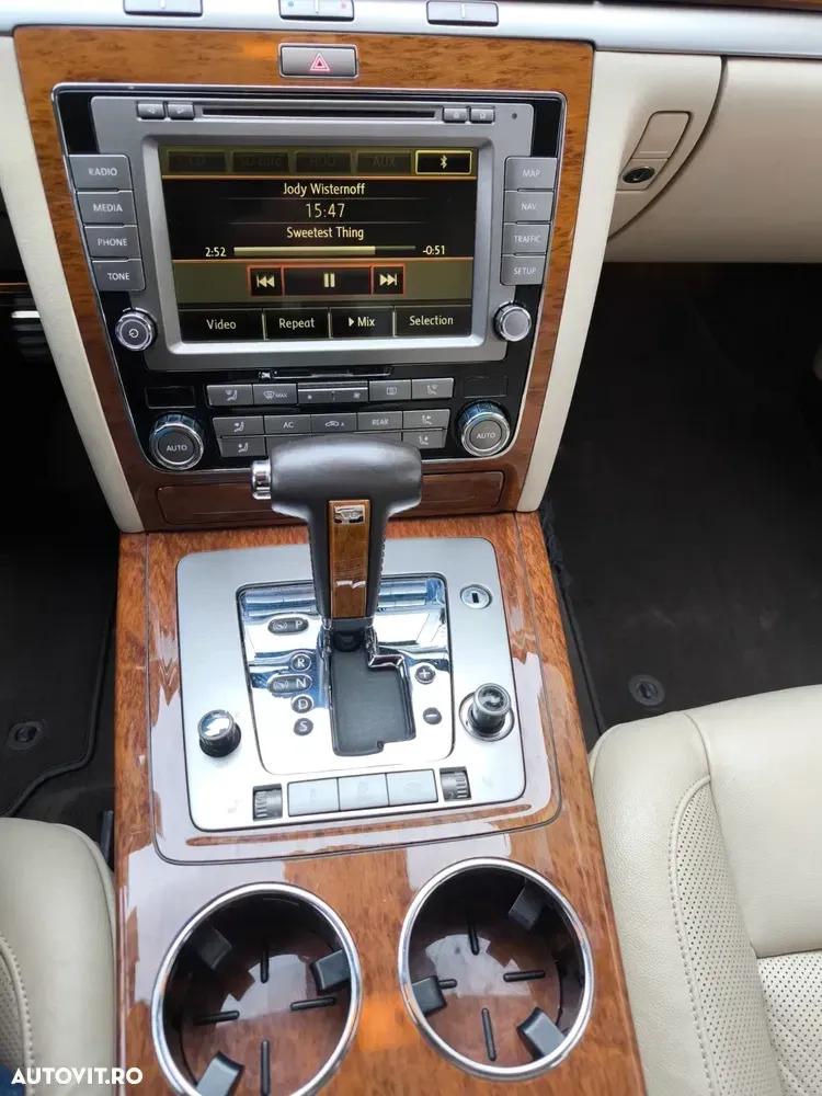 Volkswagen Phaeton 3.0 V6 TDI DPF 4MOTION Tiptronic Lang — imagine 6