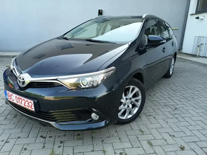 Toyota Auris II