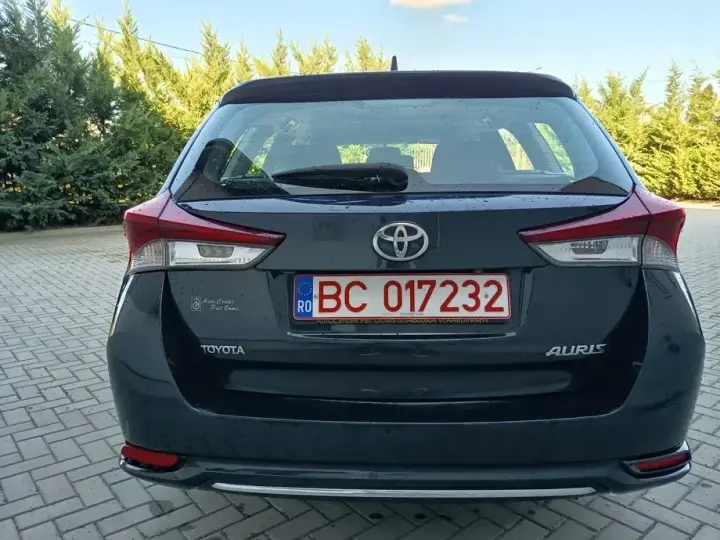 Toyota Auris II