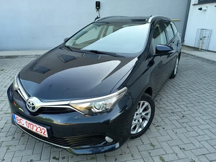Toyota Auris II — imagine 2