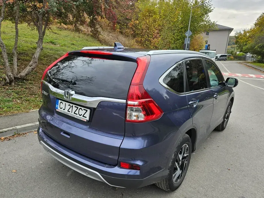 Honda CR-V — imagine 4