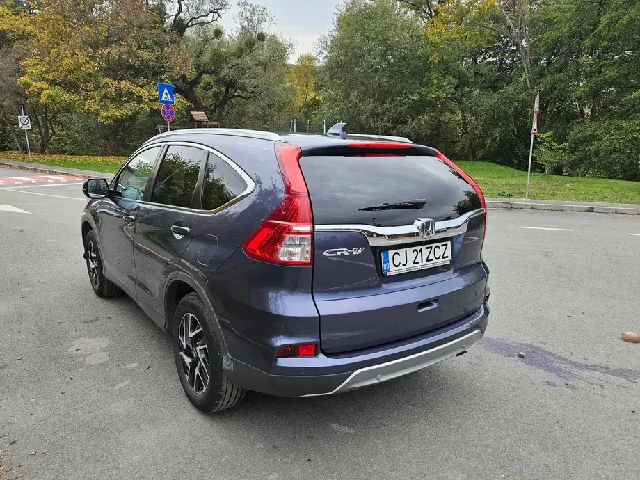 Honda CR-V — imagine 5