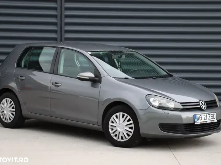 Volkswagen Golf VI 1.6 TDI DPF BlueMotion Technology Trendline