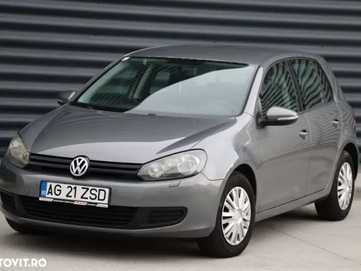 Volkswagen Golf VI 1.6 TDI DPF BlueMotion Technology Trendline