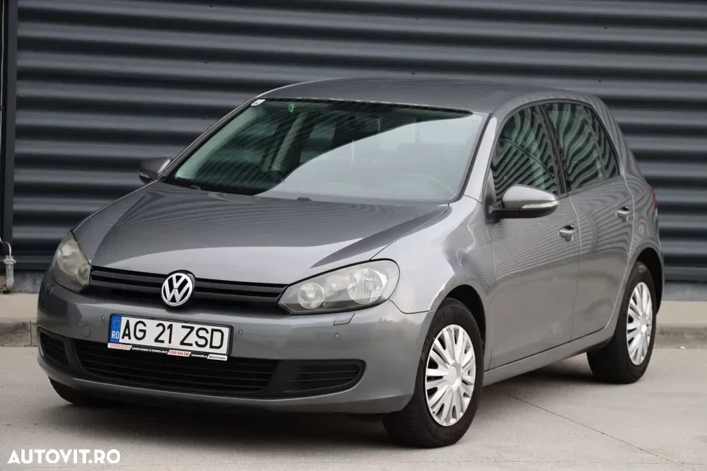 Volkswagen Golf VI 1.6 TDI DPF BlueMotion Technology Trendline — imagine 5