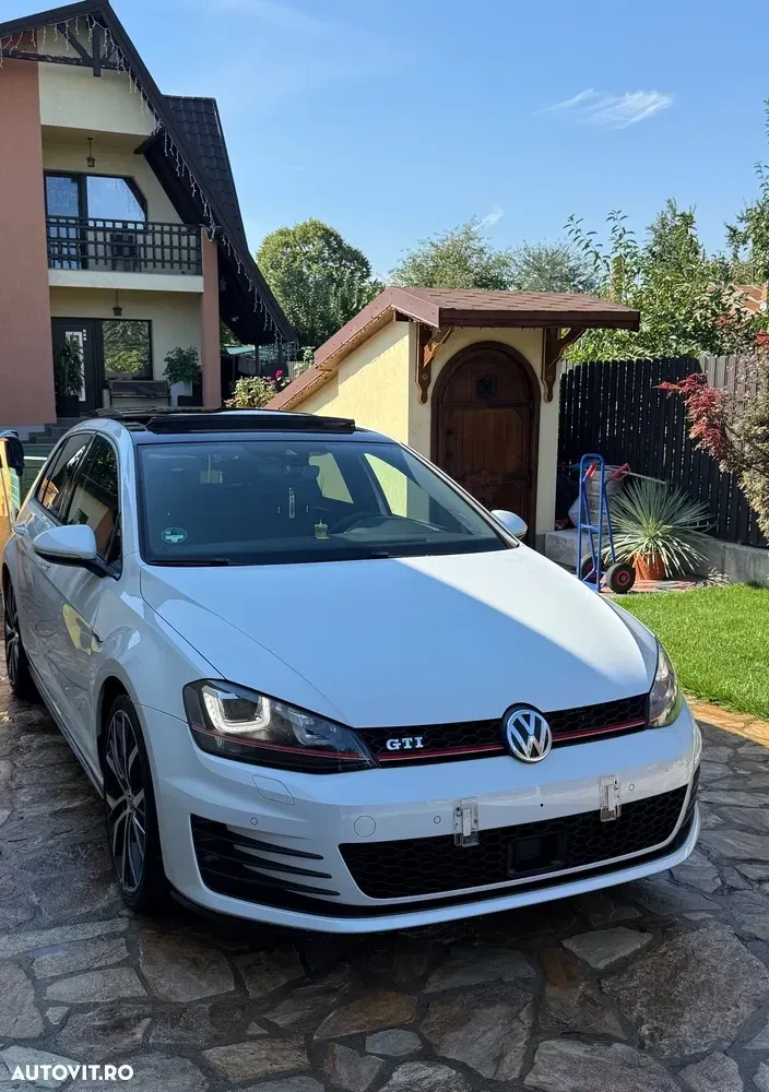 Volkswagen Golf VII — imagine 4