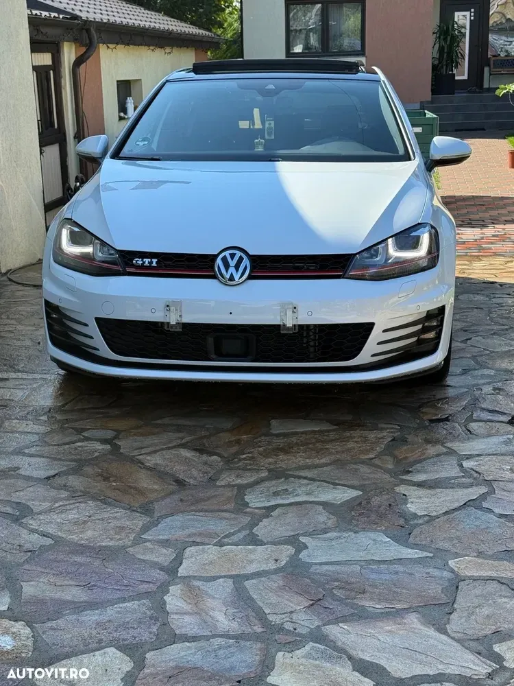 Volkswagen Golf VII — imagine 3
