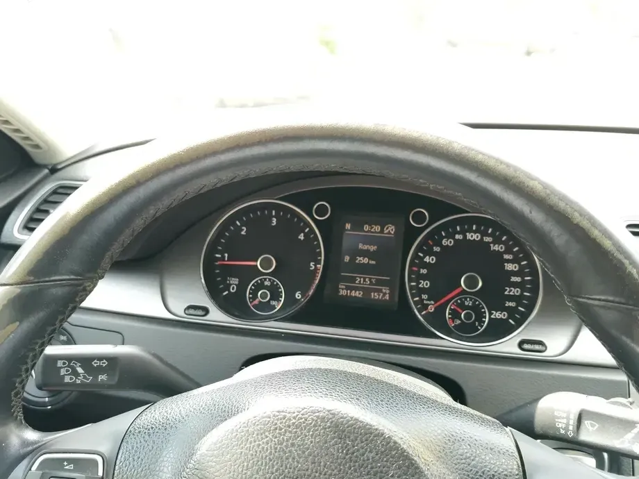 Volkswagen Passat B7 2.0 TDI BlueMotion Technology DPF Comfortline — imagine 6