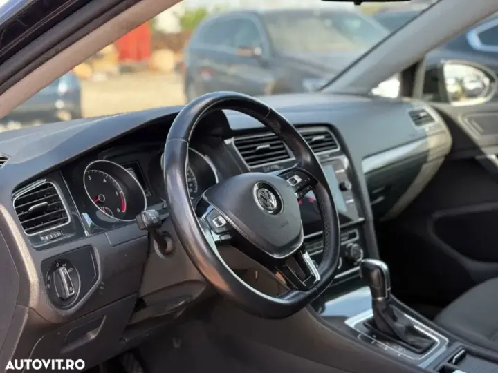 Volkswagen Golf 1.6 TDI DSG Highline