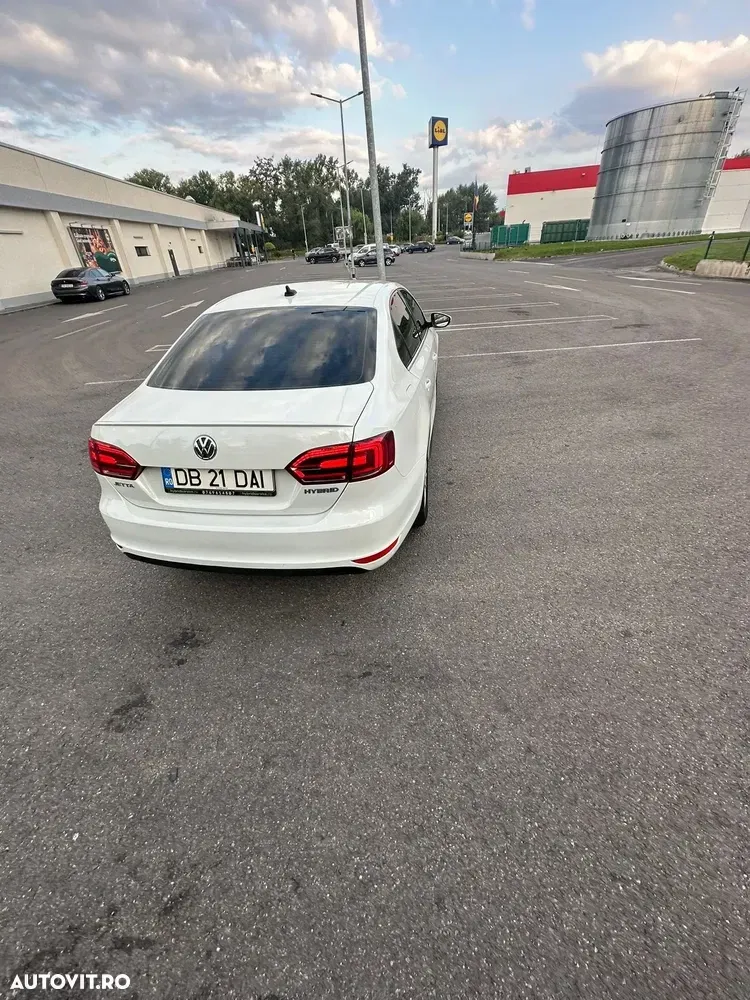 Volkswagen Jetta A6 1.4 DSG — imagine 6