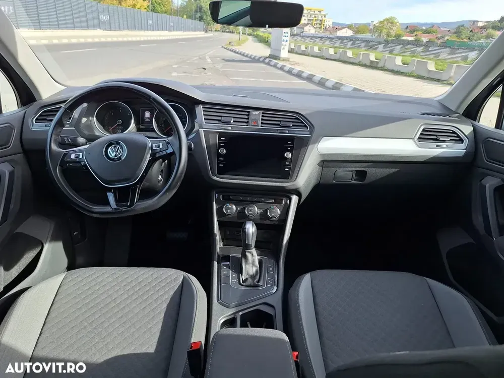Volkswagen Tiguan II 2.0 TDI 4Mot DSG Comfortline — imagine 4