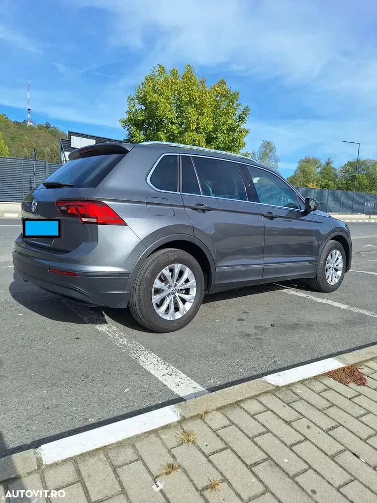 Volkswagen Tiguan II 2.0 TDI 4Mot DSG Comfortline — imagine 2