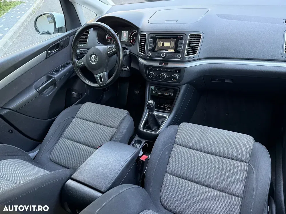 Volkswagen Sharan 2.0 TDI Comfortline — imagine 5