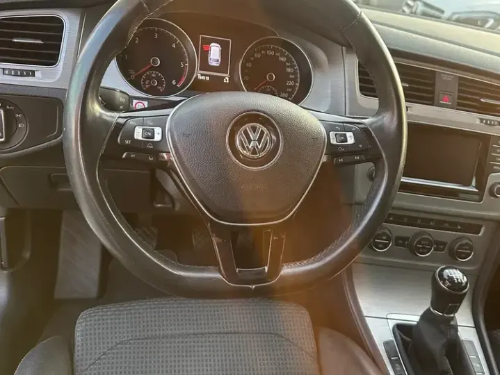 Volkswagen Golf 2.0 TDI Highline