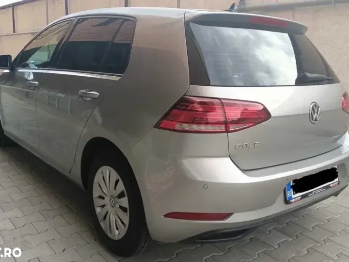 Volkswagen Golf VII 1.0 TSI Trendline