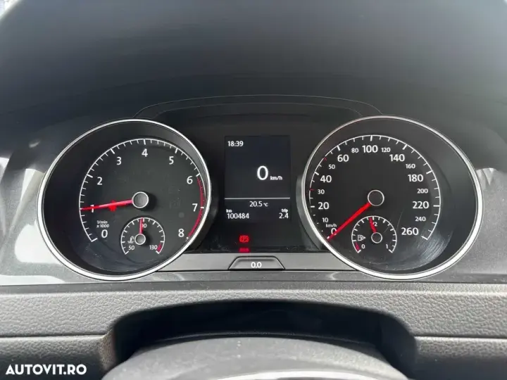 Volkswagen Golf VII 1.0 TSI Trendline