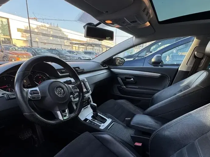 Volkswagen Passat CC 2.0 TDI BlueMotion Tehnology Highline DSG