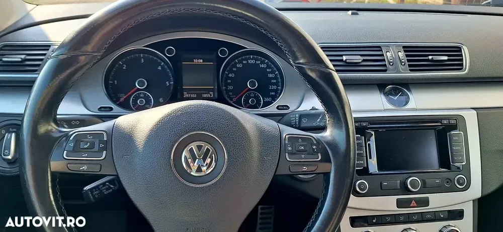 Volkswagen Passat B8 2.0 TDI 4Motion DSG BlueMotion Tech R-Line — imagine 3