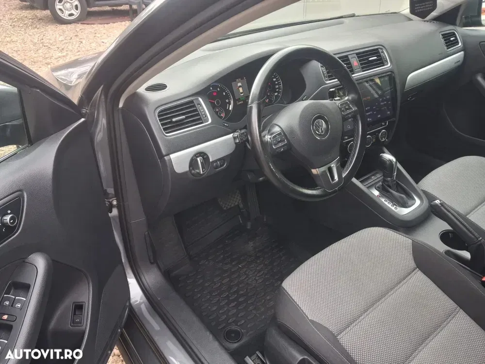 Volkswagen Jetta A6 — imagine 6