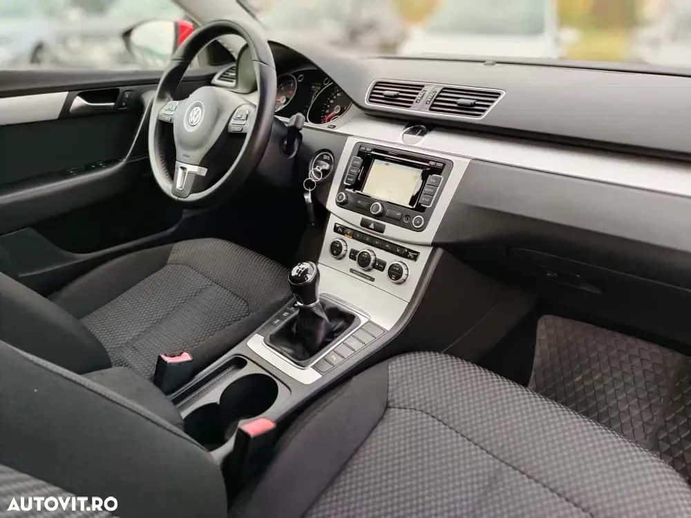 Volkswagen Passat B7 1.6 TDI BlueMotion Technology Comfortline — imagine 4