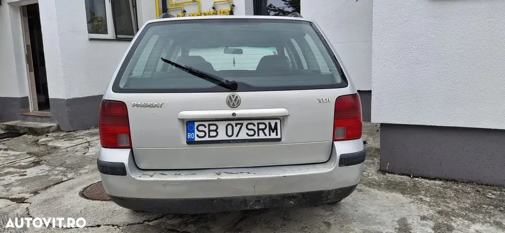 Volkswagen Passat — imagine 4