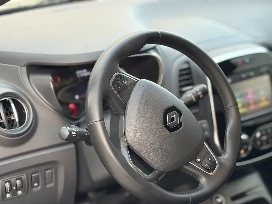 Renault Captur I ENERGY TCe 120 EDC Intens — imagine 5