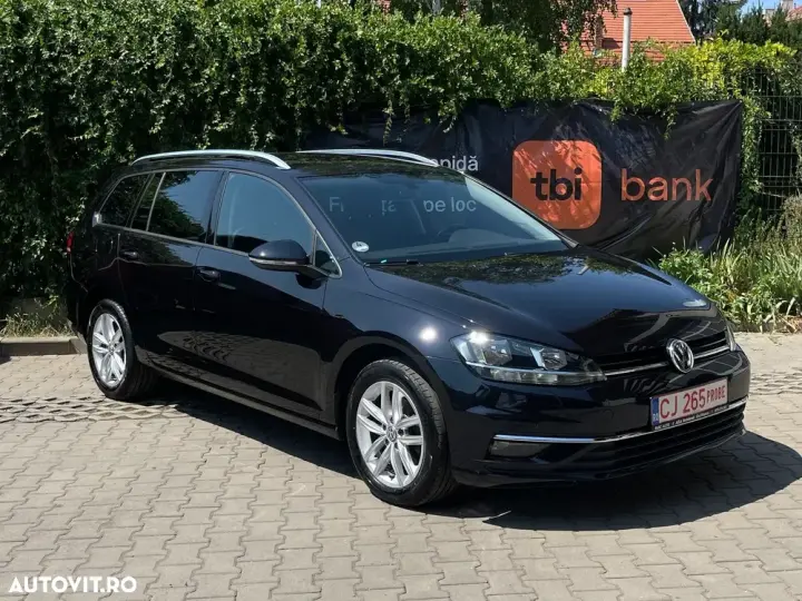 Volkswagen Golf VII 1.6 TDI DSG Comfortline
