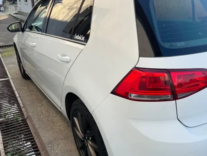 Volkswagen Golf VII 1.6 TDI DPF Comfortline