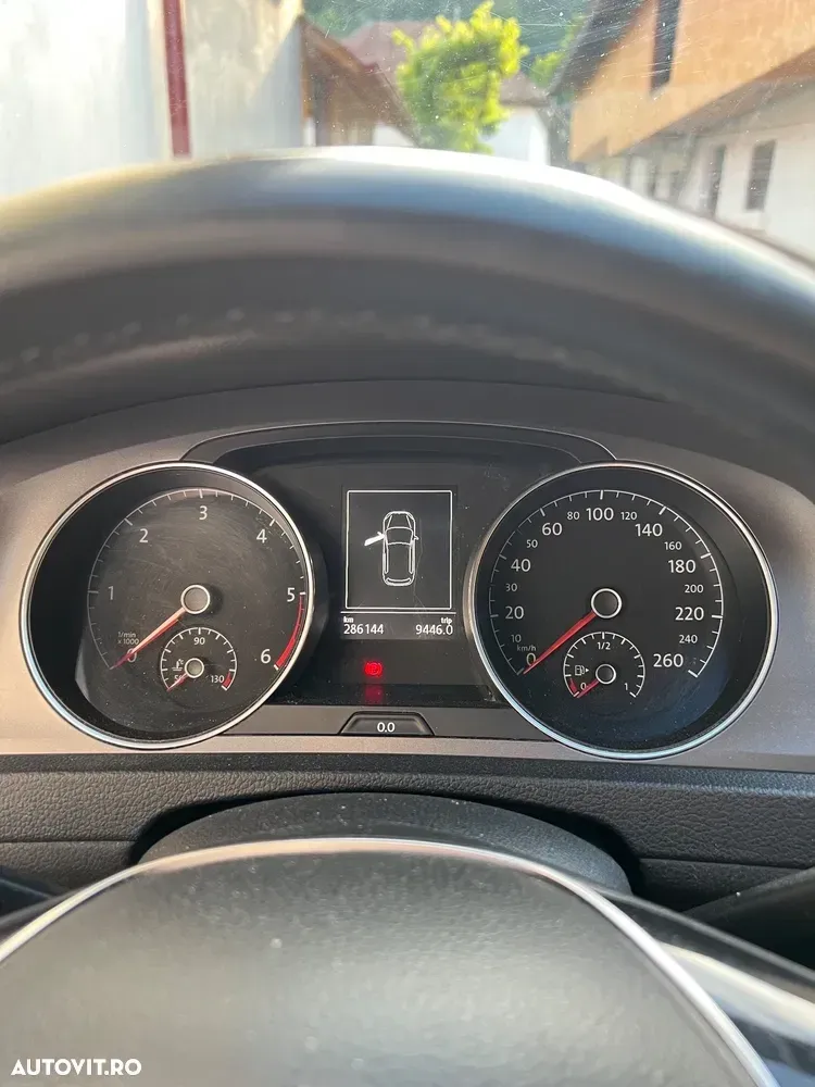 Volkswagen Golf VII 1.6 TDI DPF Comfortline — imagine 2