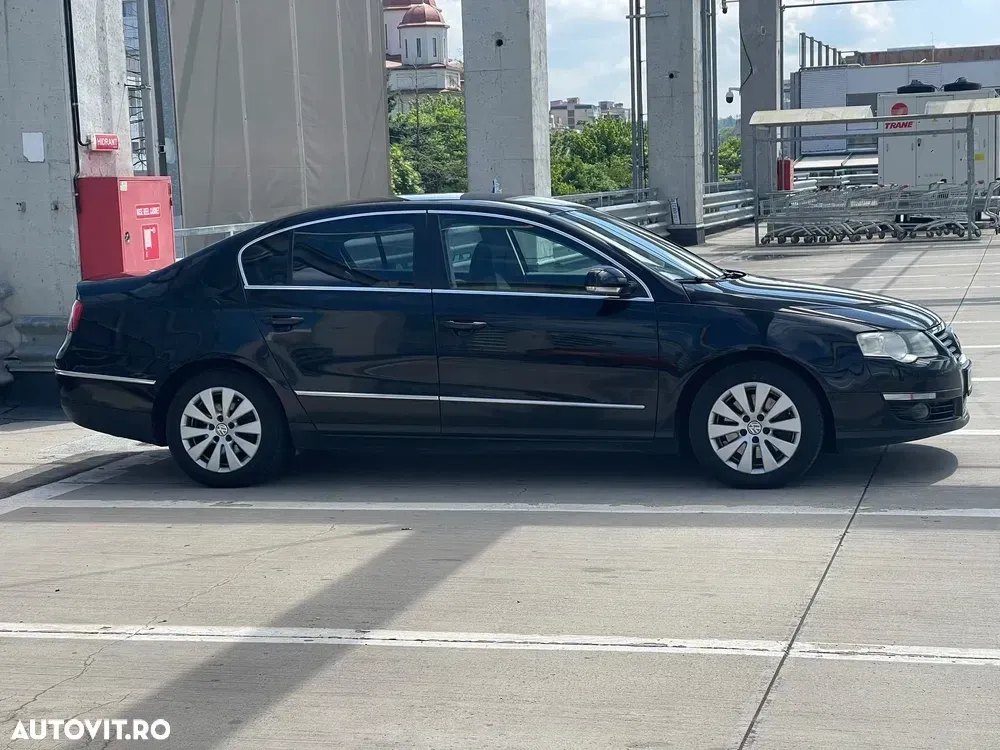 Volkswagen Passat 2.0TDI Comfortline DPF — imagine 3