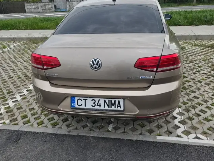 Volkswagen Passat B8 2.0 TDI DSG Comfortline