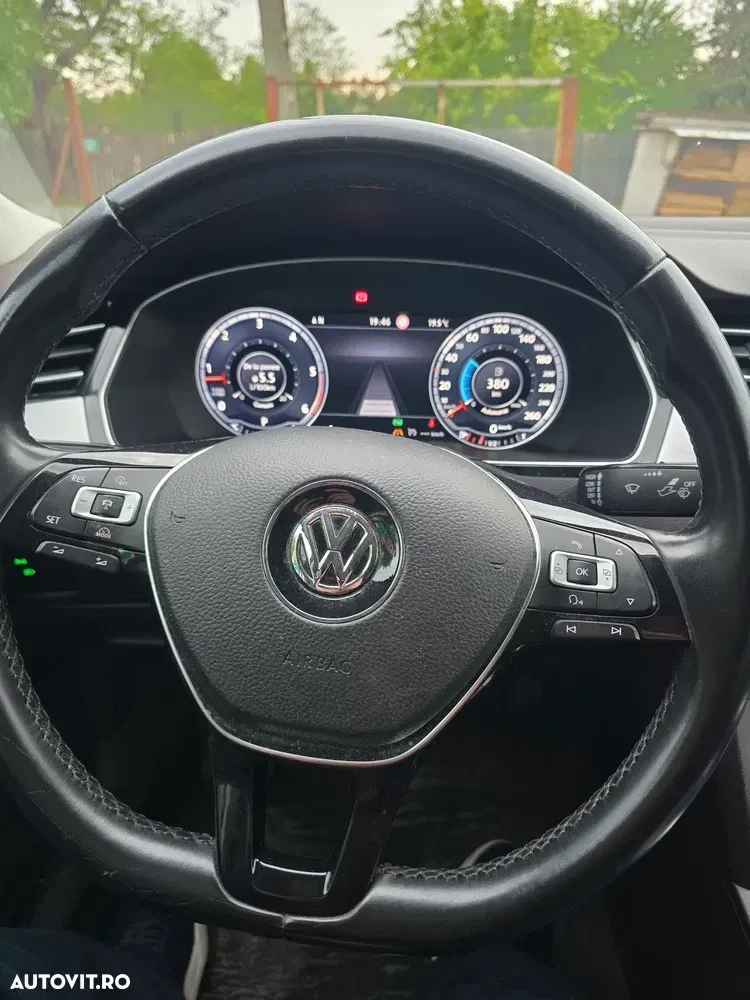 Volkswagen Passat B8 2.0 TDI DSG Comfortline — imagine 3