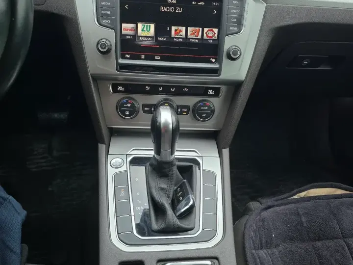 Volkswagen Passat B8 2.0 TDI DSG Comfortline