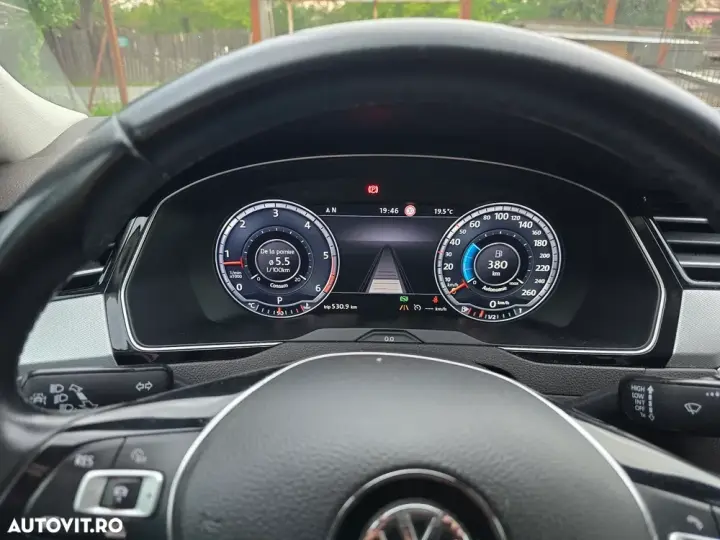 Volkswagen Passat B8 2.0 TDI DSG Comfortline