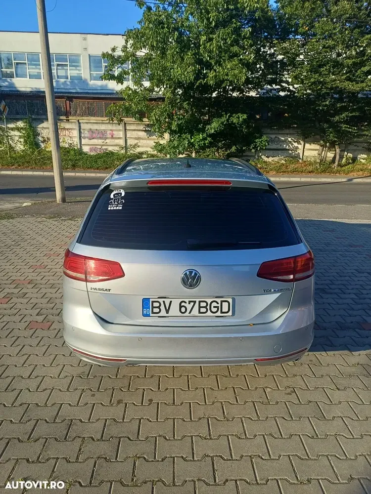 Volkswagen Passat B8 1.6 TDI Advance — imagine 4
