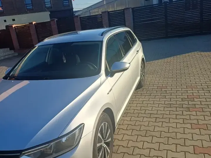 Volkswagen Passat B8 1.6 TDI Advance